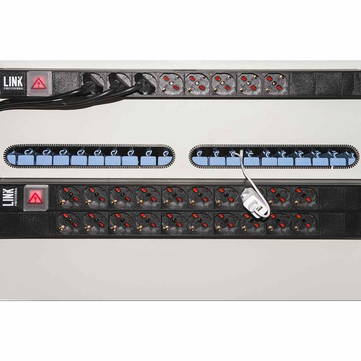 Armadio alloggiamento 40 tablet con ruote multiprese incluse ventole di raffreddamento porta in acciaio traforata colore grigio nero