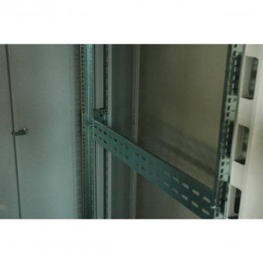 Armadio 22 unita' linea professionale (a)1200 x (l)600 x (p) 800 mm. colore nero